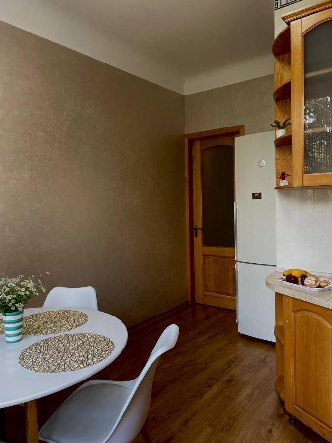Babylon Apartments On Soborna 2Rooms リウネ エクステリア 写真