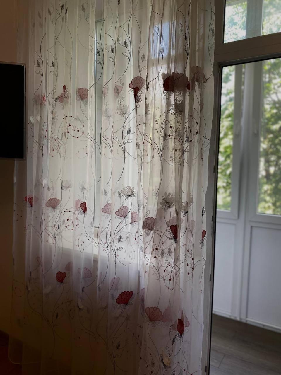 Babylon Apartments On Soborna 2Rooms リウネ エクステリア 写真